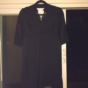 EUC M black lace midi dress by xhiliration.
